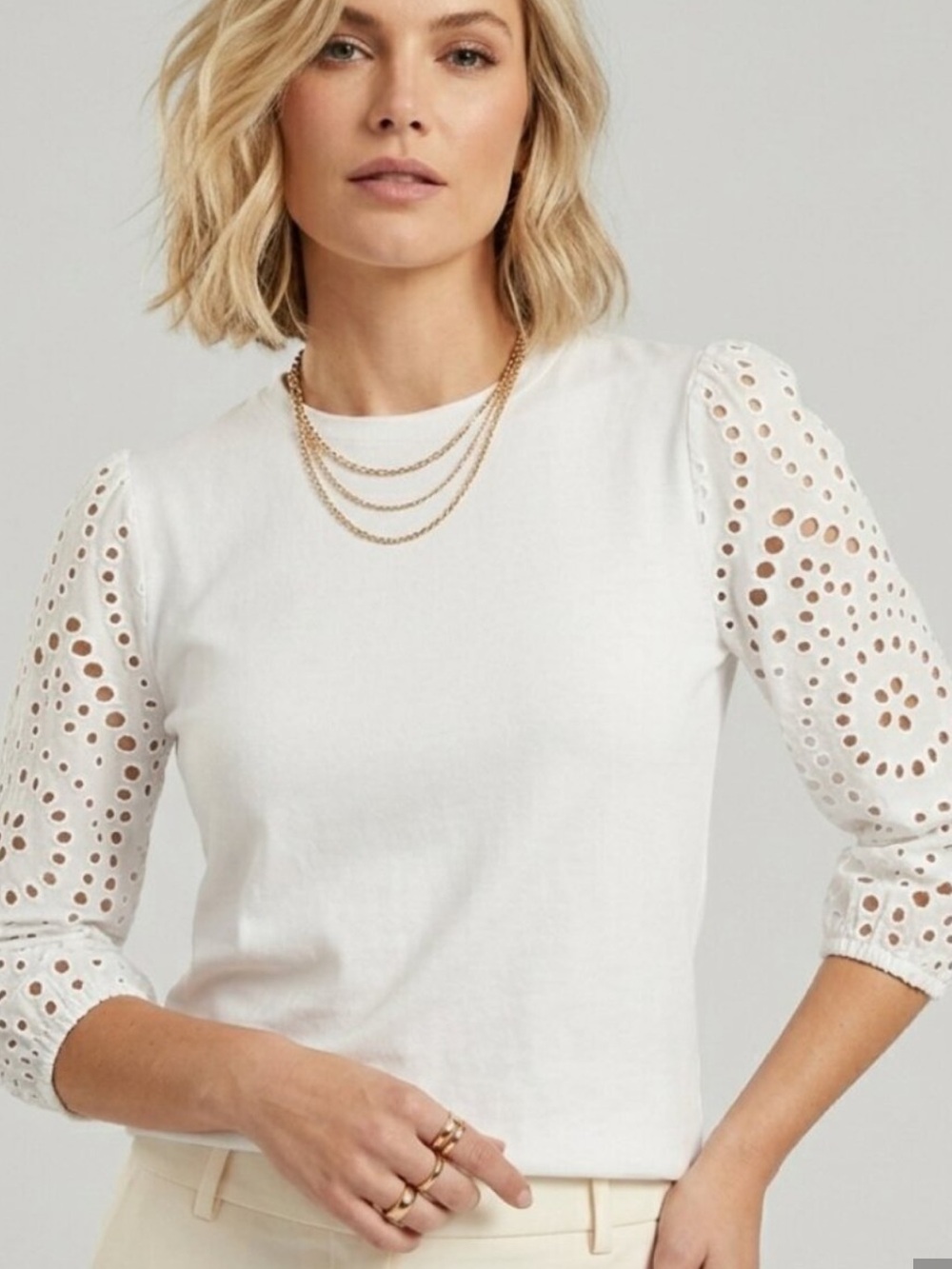 Reitmans White Tee with Eyelet Sleeves